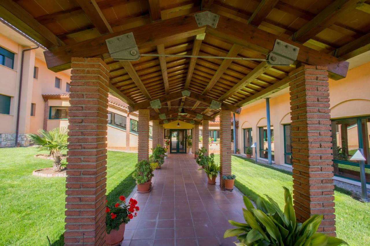 Готель Casa Santa Elena Solius Екстер'єр фото